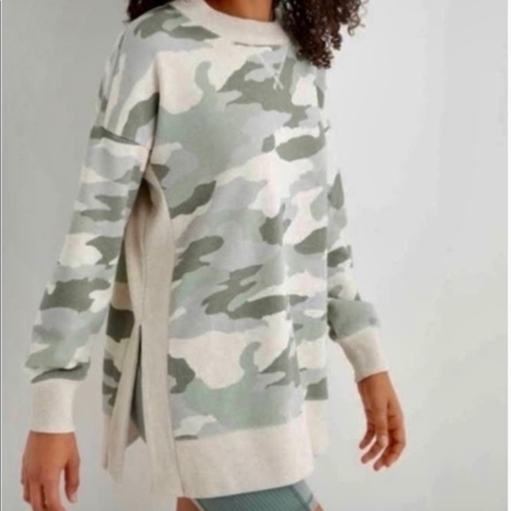 Aerie Tan Green Crew Neck Sweatshirt/Hoodie size XS